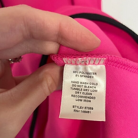 NEW NWT MONTEAU Neon Pink w/ Black Trim Sleeveless Mini Scuba Fit & Flare Dress - Picture 10 of 14